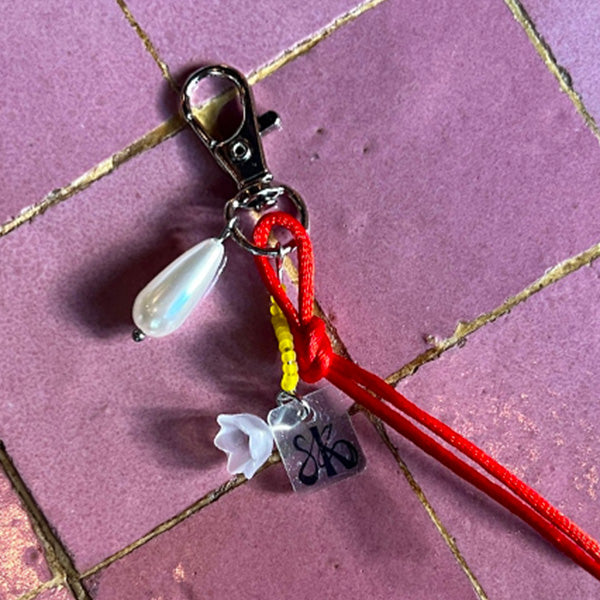 Sarah Kinsley and Kunty Jewellry collaboration Escaper Keyring